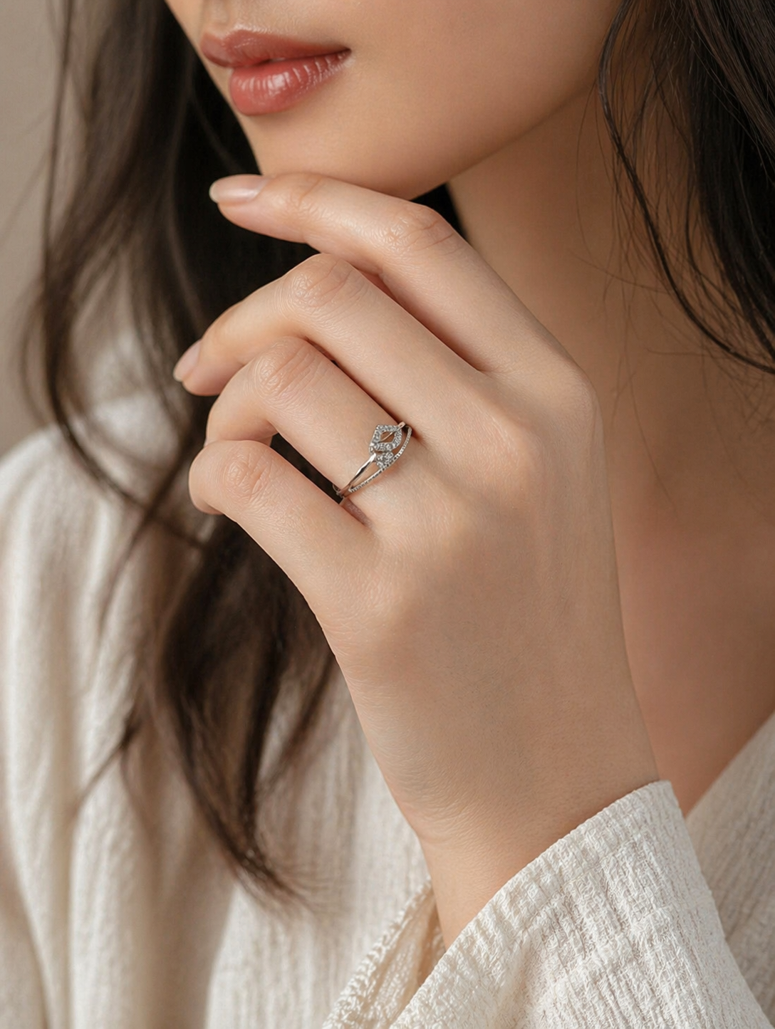 Rivia 925 sterling silver jewellery ring | gifts for besties, girlfriends, or any women in your life | with 925 stamp