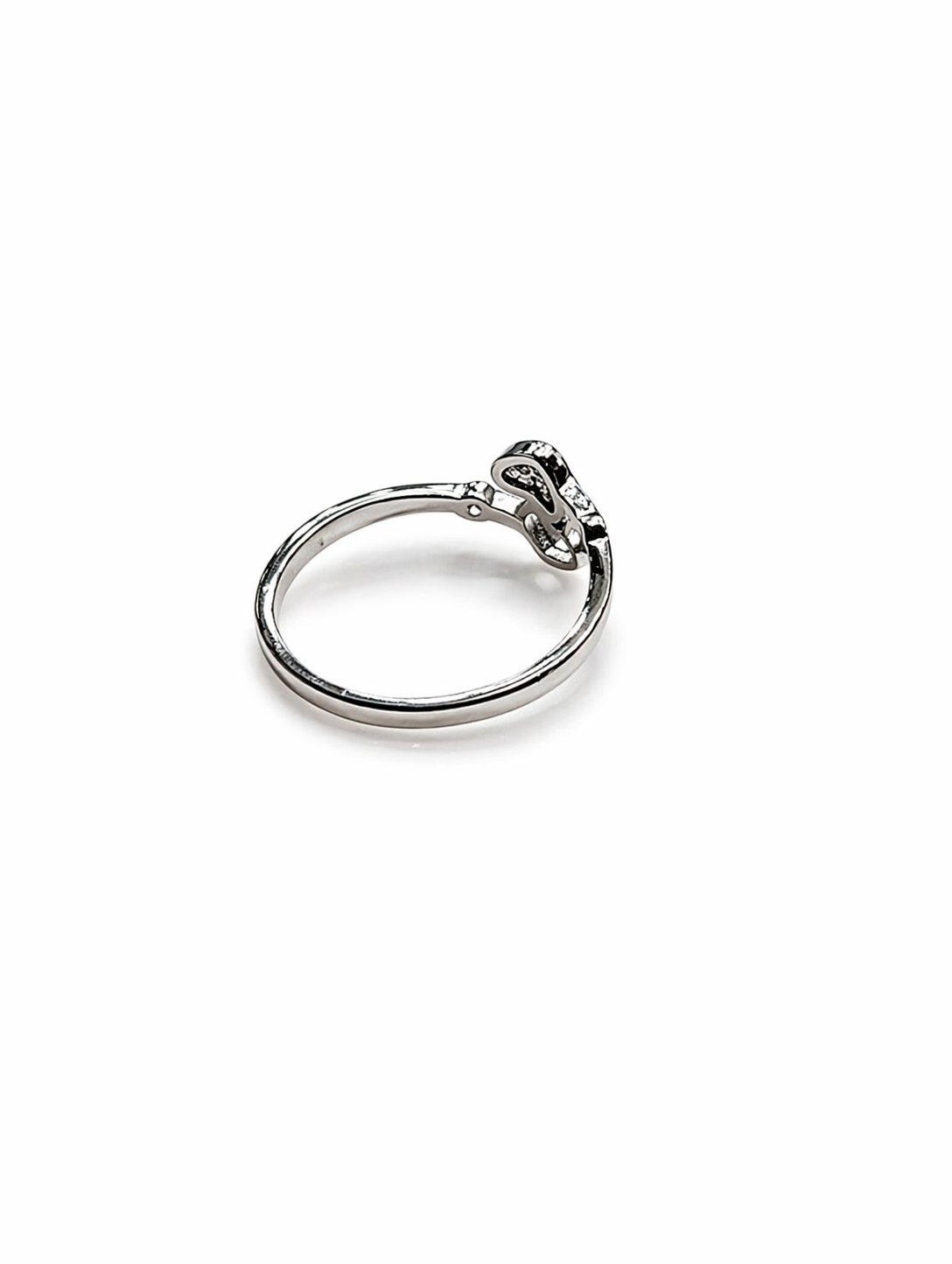 Rivia 925 sterling silver jewellery ring | gifts for besties, girlfriends, or any women in your life | with 925 stamp