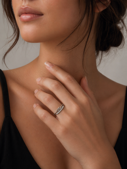 Rivia 925 sterling silver jewellery ring | gifts for besties, girlfriends, or any women in your life | with 925 stamp