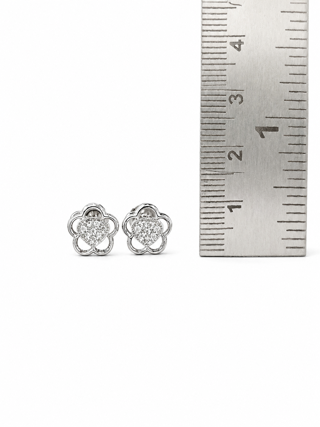 925 sterling silver flower stud earrings