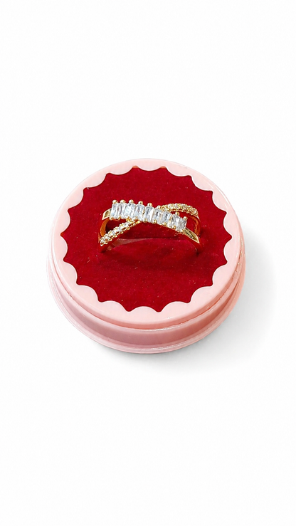 Anti tarnished korean style criss cross ring