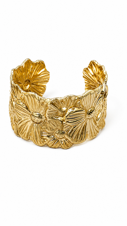 Anti tarnished cuff bracelet