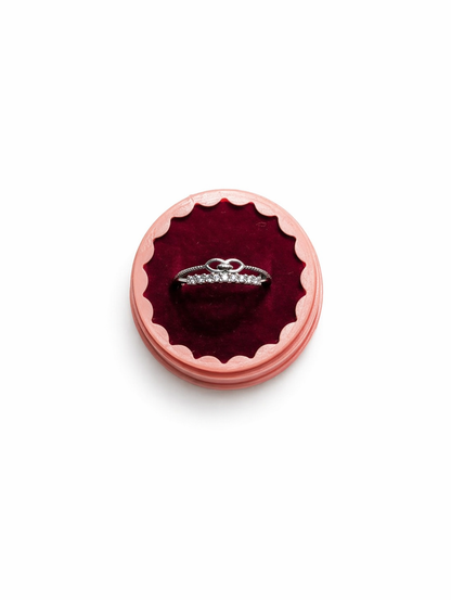 Rivia 925 sterling silver jewellery ring | gifts for besties, girlfriends, or any women in your life | with 925 stamp
