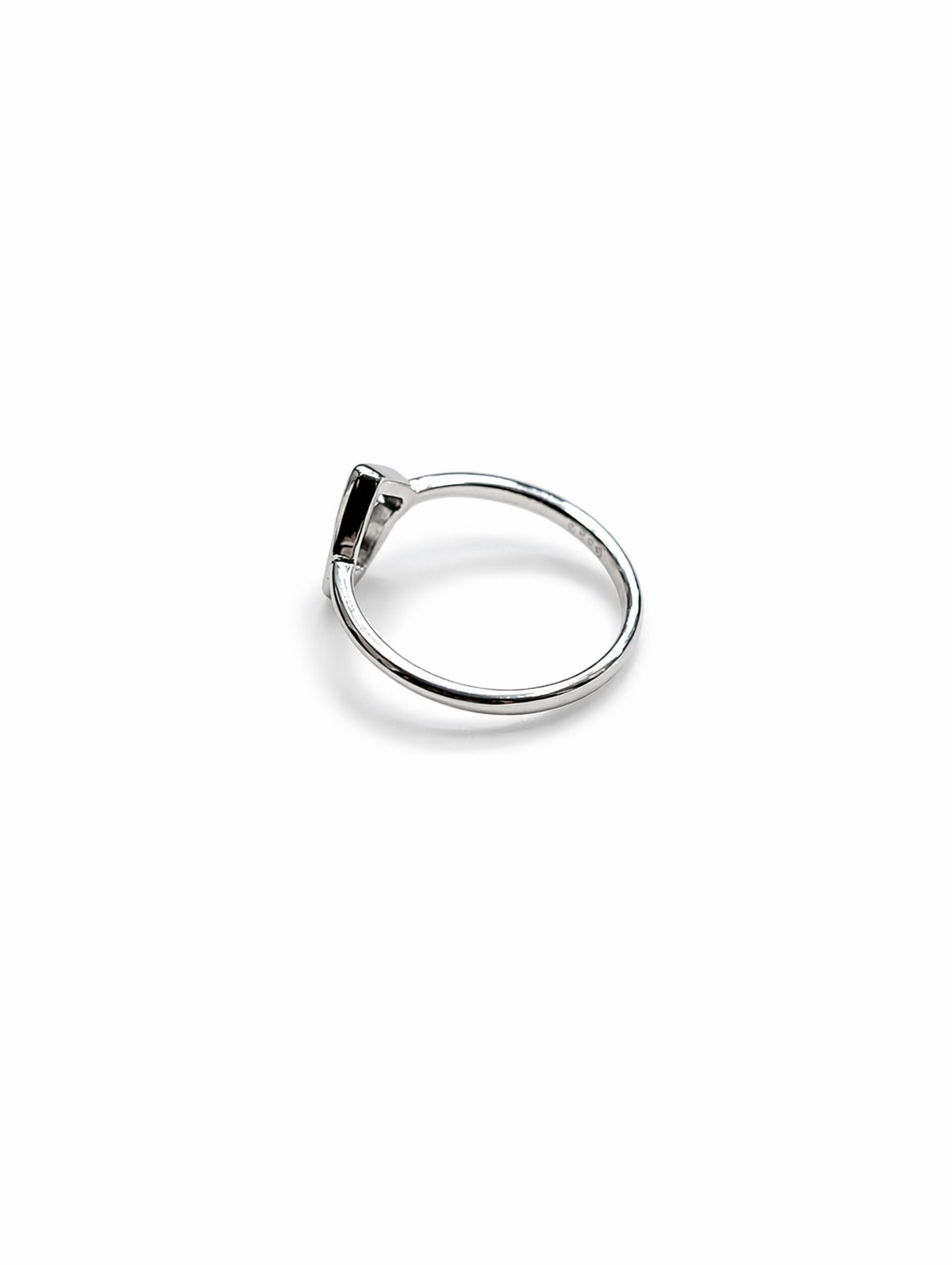 Rivia 925 sterling silver jewellery ring | gifts for besties, girlfriends, or any women in your life | with 925 stamp