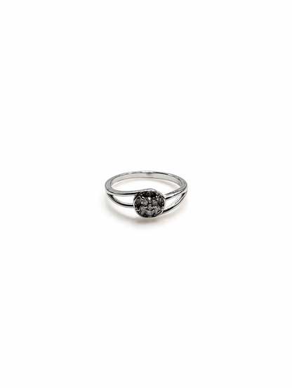 Rivia 925 sterling silver jewellery ring | gifts for besties, girlfriends, or any women in your life | with 925 stamp