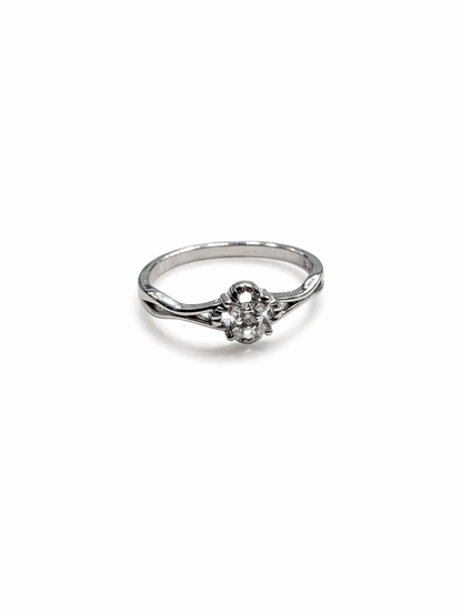 Rivia 925 sterling silver jewellery ring | gifts for besties, girlfriends, or any women in your life | with 925 stamp