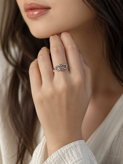 Rivia 925 sterling silver jewellery ring | gifts for besties, girlfriends, or any women in your life | with 925 stamp