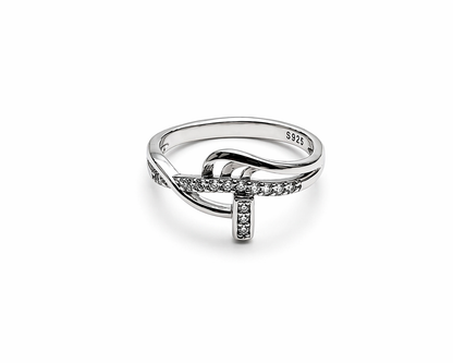 Rivia 925 sterling silver jewellery ring | gifts for besties, girlfriends, or any women in your life | with 925 stamp