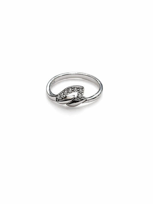 925 sterling silver leaf style ring